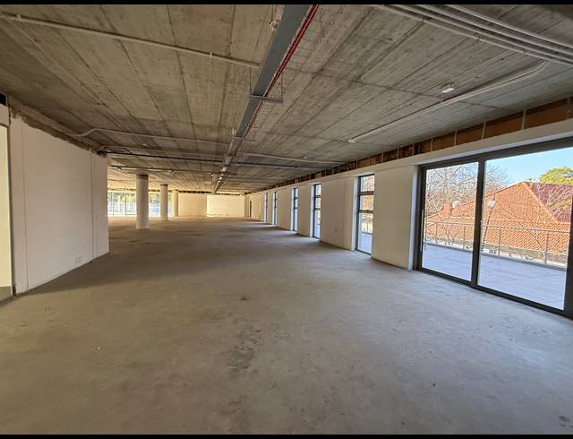 825M² OFFICE TO LET IN MELROSE ESTATE